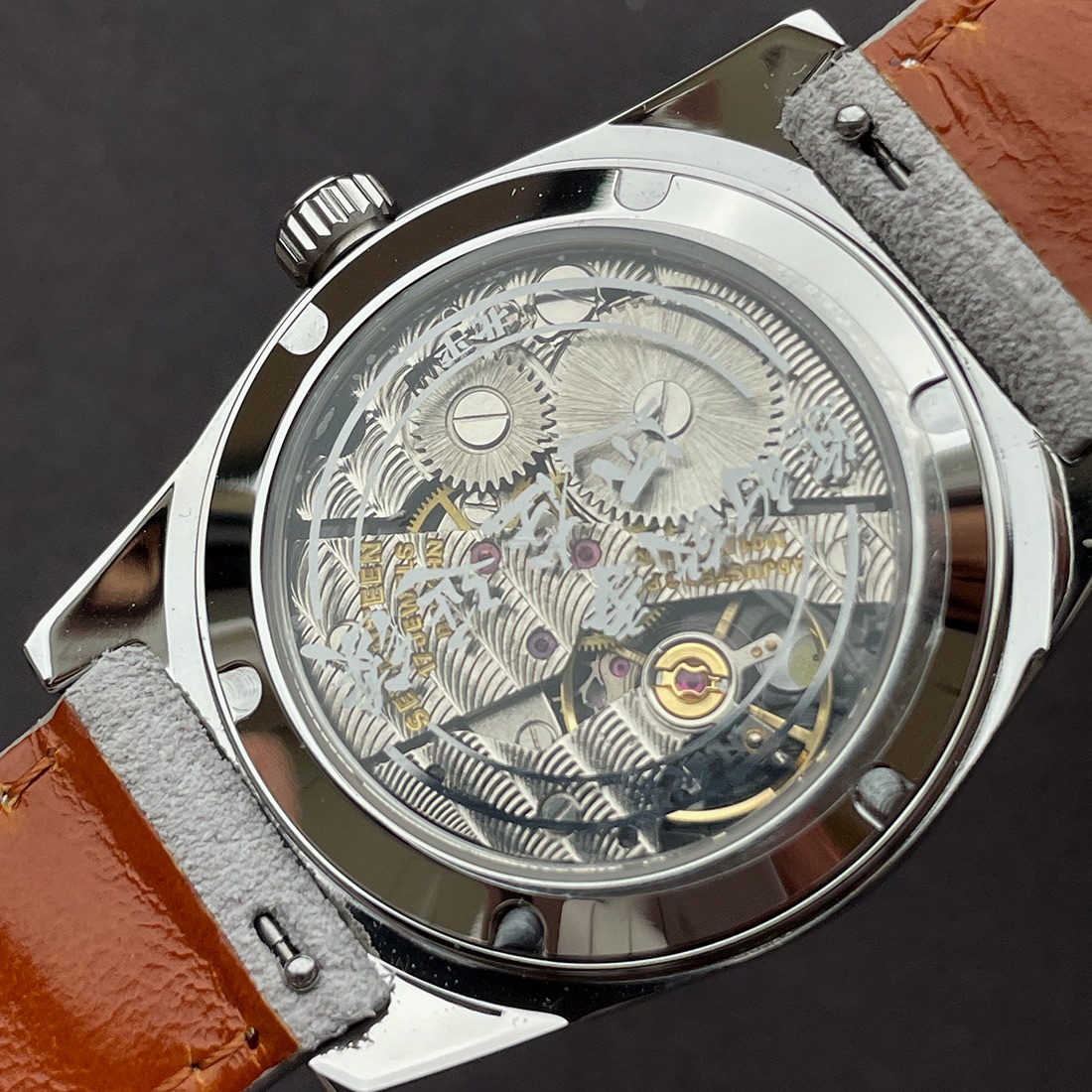 Merkur Horloge Zalm Wijzerplaa - Seiko Watch Presage recensie en prijs
