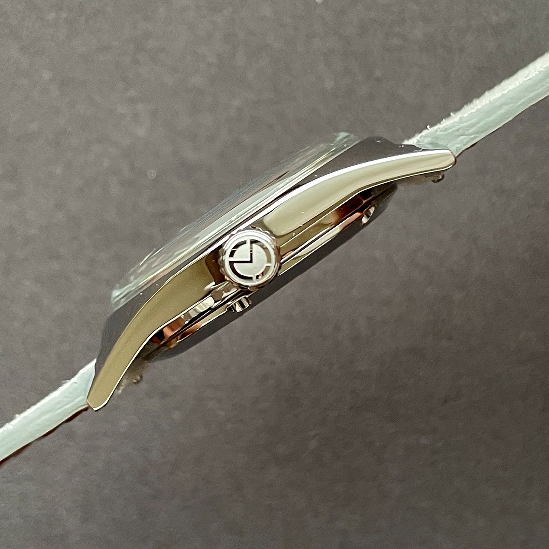 Merkur Horloge Zalm Wijzerplaa - Seiko Watch Presage recensie en prijs